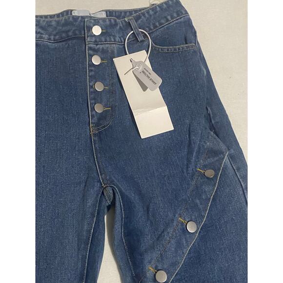 Korean Brand Argue Culture Spiral Button Straight Jeans - Picture 4 of 7